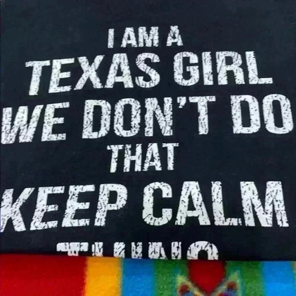 Texas Strong T-shirt ☀️ - Picture 2 of 5